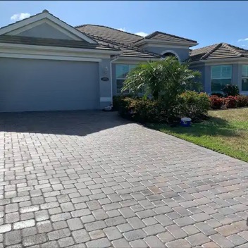 Driveway Pavers sealed 2.webp